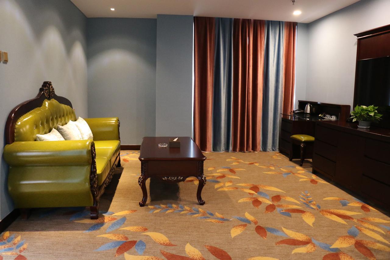 Hohhot Level Of Details Hotel ภายนอก รูปภาพ
